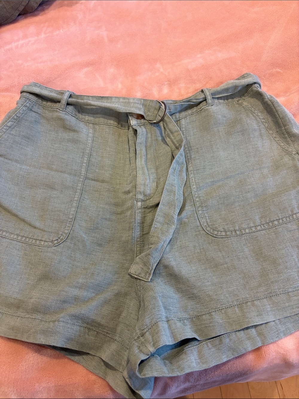 C&C California Sage Tie-Belt Linen-Blend Women's Shorts